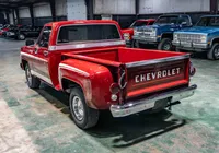 2_1976-Chevrolet-C10-Rosedale Red-212965-35.jpg